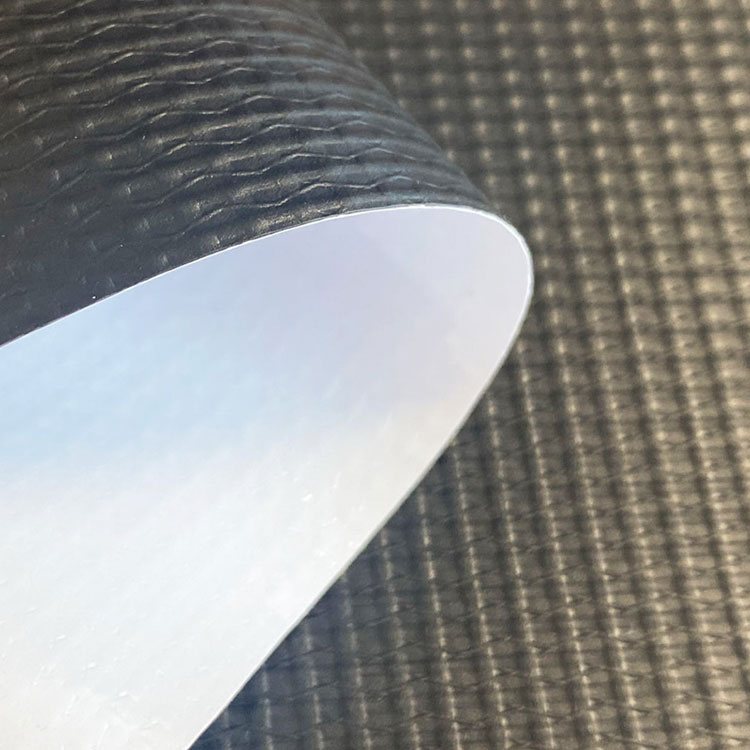 Conas a Dhéantar Fabraicí Tionscail Cniotála Dlúth ina bhFabraicí Praiticiúla a Fheabhsaíonn Cáilíocht Saoil Trasna Cásanna?